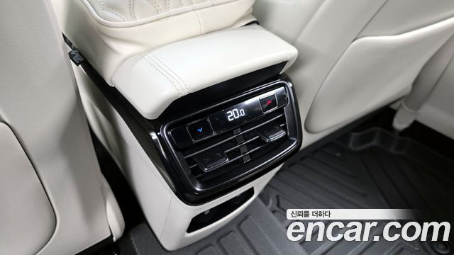 Kia K8 2.5 Gasoline 2WD Signature 2024 — фото 18
