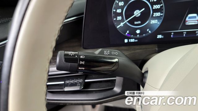Kia K8 2.5 Gasoline 2WD Signature 2024 — фото 28