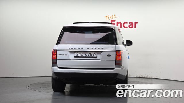 Land Rover Range Rover (IV) 3.0 TDV6 Vogue SE DIESEL 2014 — фото 4