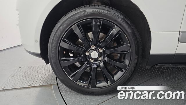 Land Rover Range Rover (IV) 3.0 TDV6 Vogue SE DIESEL 2014 — фото 5