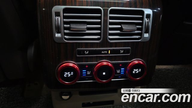 Land Rover Range Rover (IV) 3.0 TDV6 Vogue SE DIESEL 2014 — фото 17