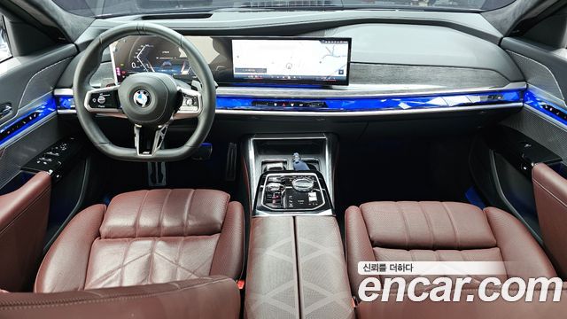 BMW 7 Series (G70) 740i sDrive M Sport 2023 — фото 7