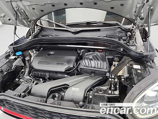 MINI Cooper S Countryman JCW Launch Pack 2nd Gen 2023 — фото 5