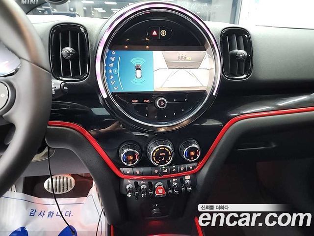 MINI Cooper S Countryman JCW Launch Pack 2nd Gen 2023 — фото 10