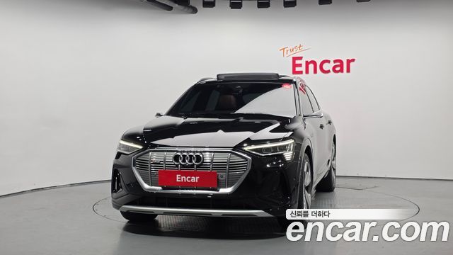 Audi e-tron 55 Quattro Sportback 2023 — фото 3