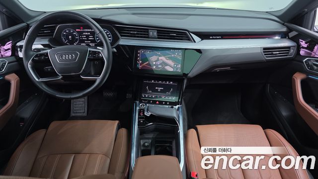 Audi e-tron 55 Quattro Sportback 2023 — фото 7