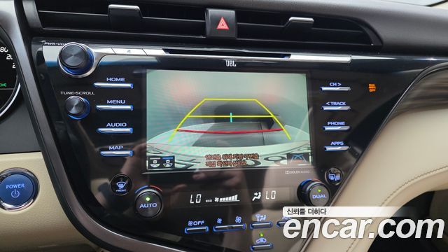 Toyota Camry (XV70) 2.5 XLE Hybrid 2019 — фото 14