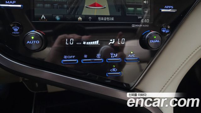 Toyota Camry (XV70) 2.5 XLE Hybrid 2019 — фото 18