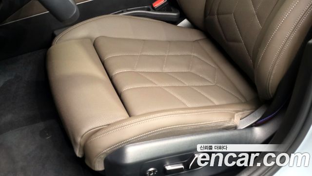 BMW 5 Series (G60) 520i Special Edition 2026 — фото 32