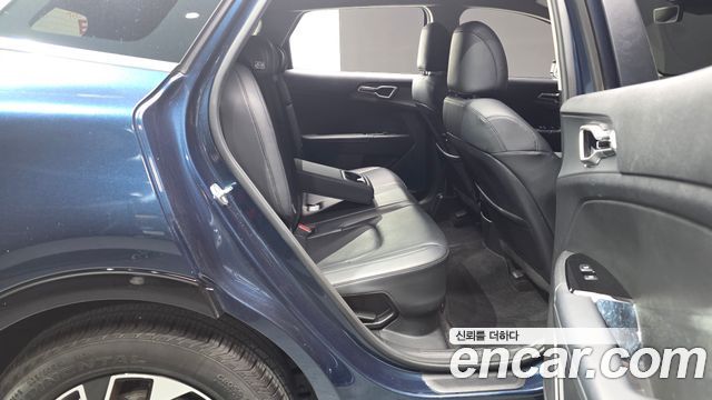 Kia Sportage Hybrid (V) Nobless 4WD 2023 — фото 11