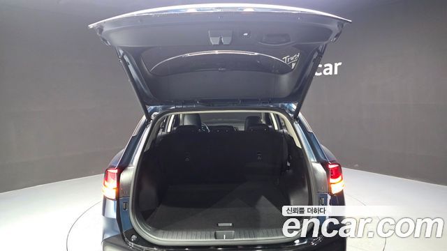 Kia Sportage Hybrid (V) Nobless 4WD 2023 — фото 17