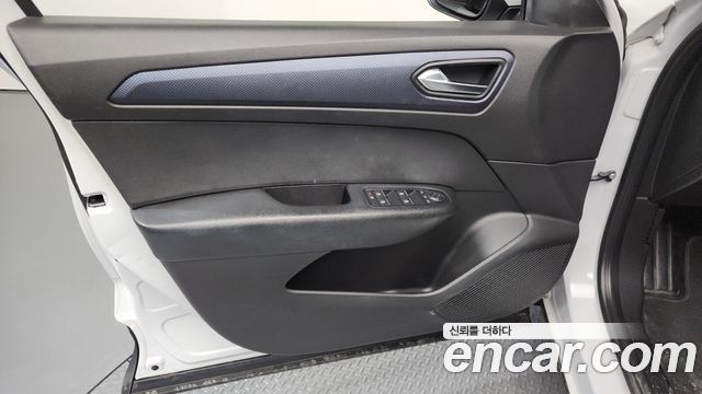 Renault Korea XM3 1.6 GTe LE 2020 — фото 24