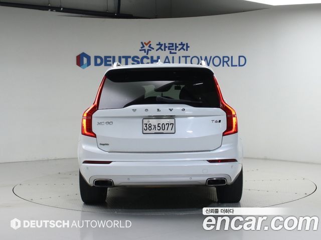 Volvo XC90 (II) B6 Inscription 2017 — фото 4