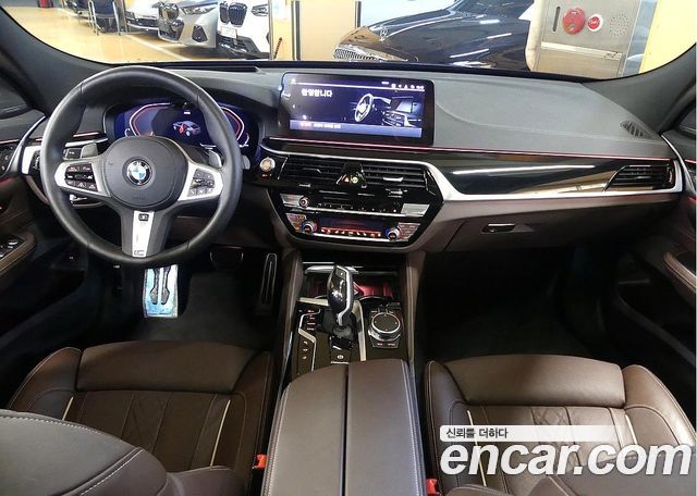 BMW 6 Series GT (G32) 630i xDrive M Sport 2024 — фото 7