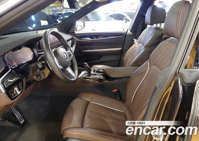 BMW 6 Series GT (G32) 630i xDrive M Sport 2024 — фото 10