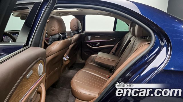 Mercedes-Benz E-Class (W213) E220d Exclusive 2019 — фото 12