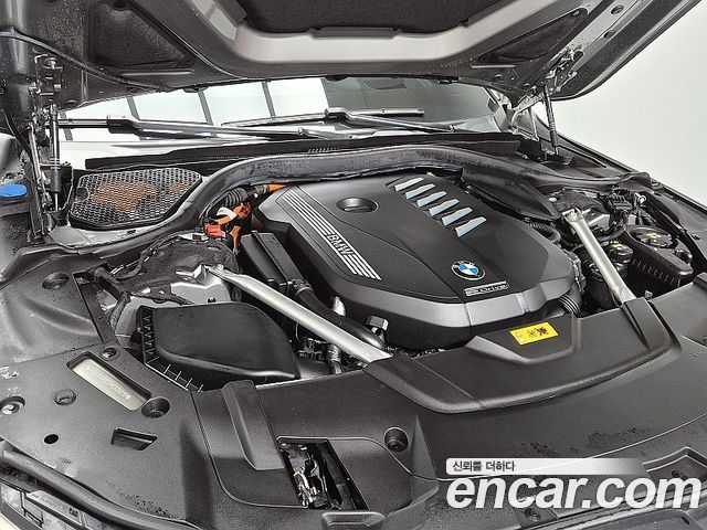 BMW 7 Series (G11) 745Le iPerformance M Sport 2021 — фото 24