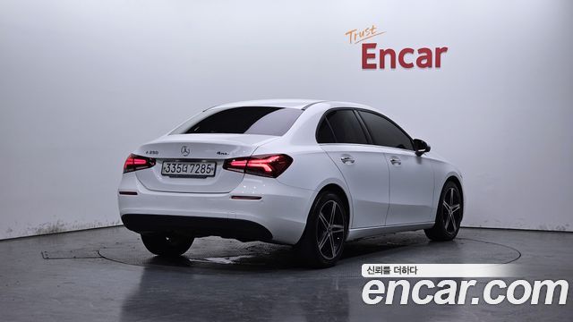 Mercedes-Benz A-Class (W177) A250 4MATIC Sedan 2020 — фото 2