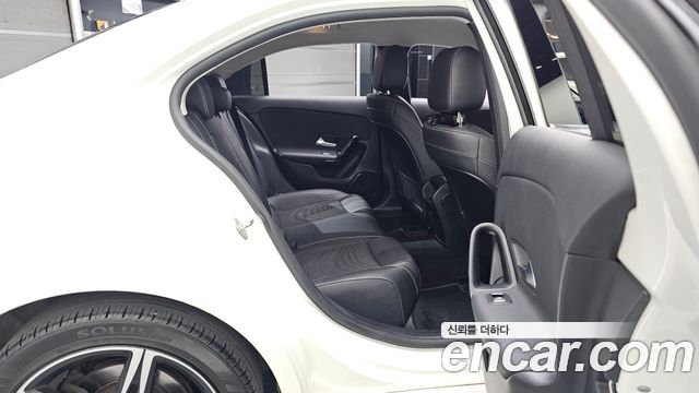Mercedes-Benz A-Class (W177) A250 4MATIC Sedan 2020 — фото 16