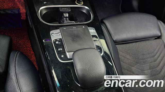 Mercedes-Benz A-Class (W177) A250 4MATIC Sedan 2020 — фото 22