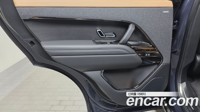 Land Rover Range Rover Sport (III) P400 AB 2025 — фото 31