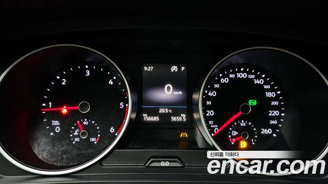 Volkswagen Tiguan (II) 2.0 TDI 2018 — фото 8