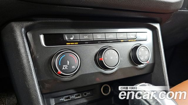 Volkswagen Tiguan (II) 2.0 TDI 2018 — фото 17