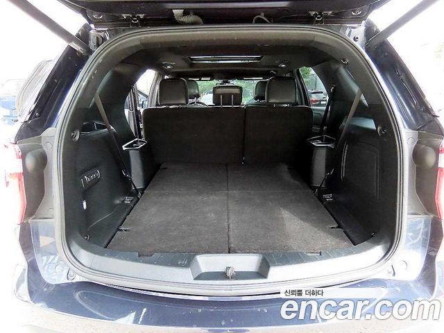 Ford Explorer 2.3 Limited 4WD 5th 2017 — фото 22