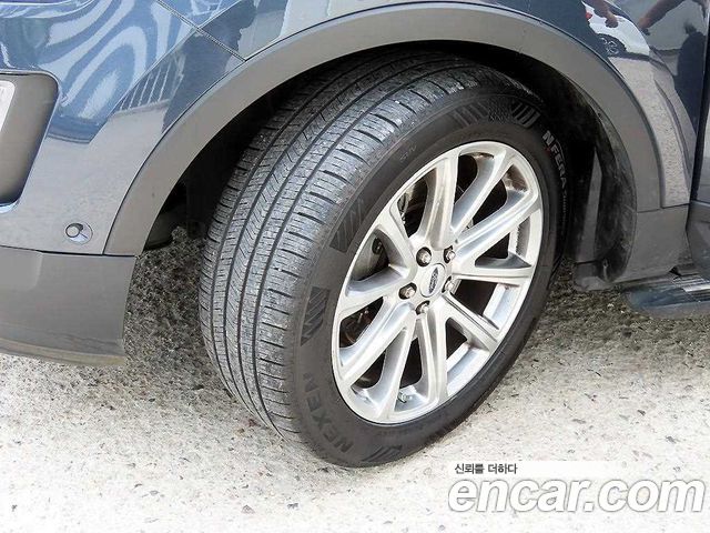 Ford Explorer 2.3 Limited 4WD 5th 2017 — фото 24