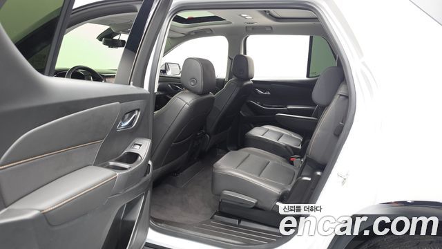 Chevrolet Traverse 3.6 AWD Redline 2020 — фото 12
