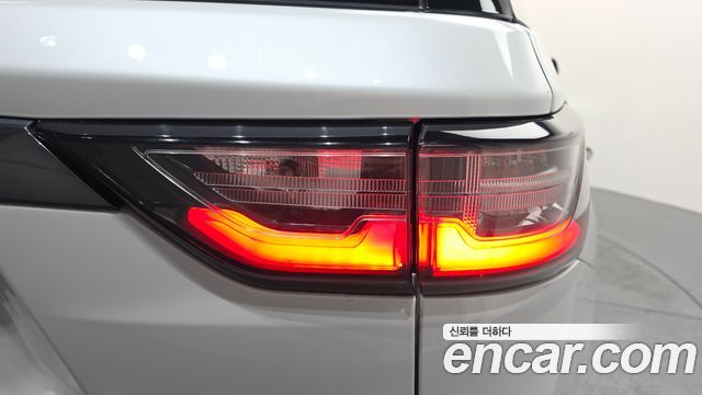 Chevrolet Traverse 3.6 AWD Redline 2020 — фото 23