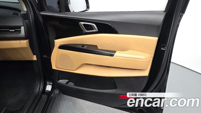 Kia Carnival (IV) Gasoline 9-Seater Prestige 2023 — фото 24