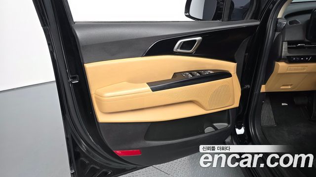 Kia Carnival (IV) Gasoline 9-Seater Prestige 2023 — фото 25