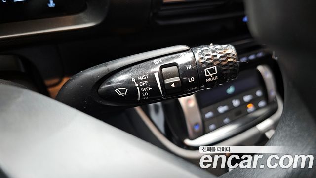 Hyundai Casper Smart 2023 — фото 19