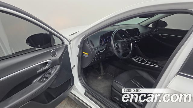 Hyundai Sonata (DN8) 2.0 LPG(rental car) Smart 2021 — фото 10