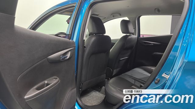Chevrolet Spark Premier 2020 — фото 18