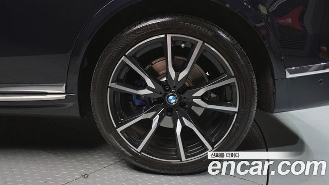 BMW X7 (G07) xDrive 40i M Sport 6STR 2021 — фото 21