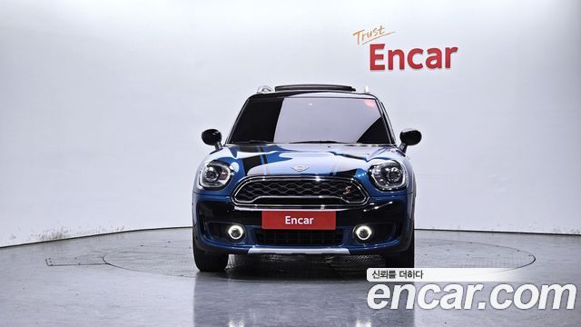 MINI Cooper SD Countryman ALL4 2nd 2020 — фото 3