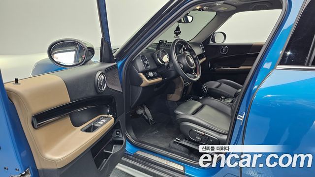 MINI Cooper SD Countryman ALL4 2nd 2020 — фото 10