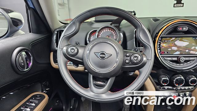 MINI Cooper SD Countryman ALL4 2nd 2020 — фото 13