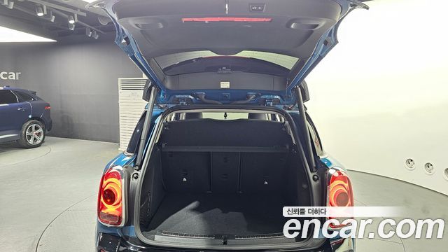 MINI Cooper SD Countryman ALL4 2nd 2020 — фото 20