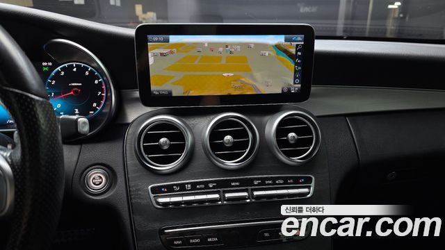 Mercedes-Benz C-Class (W205) C200 Cabriolet 2021 — фото 14