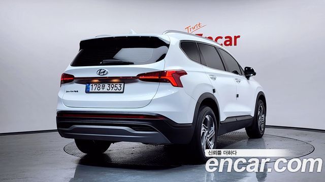 Hyundai Santa Fe Diesel 2.2 2WD Prestige Choice 2023 — фото 2