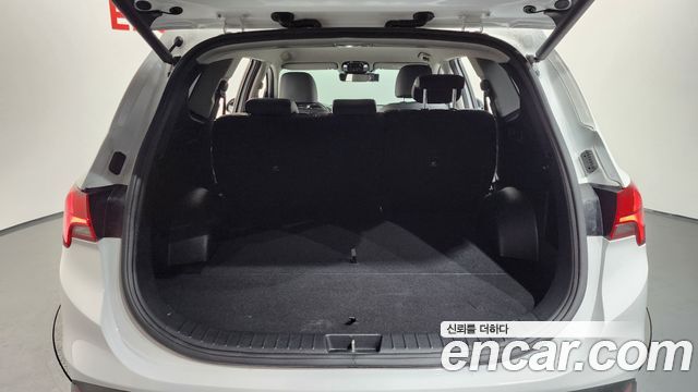 Hyundai Santa Fe Diesel 2.2 2WD Prestige Choice 2023 — фото 17