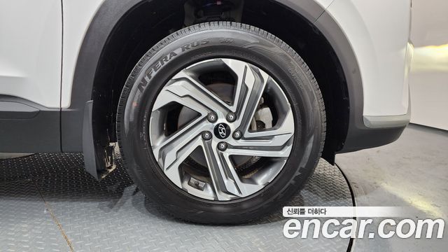 Hyundai Santa Fe Diesel 2.2 2WD Prestige Choice 2023 — фото 21