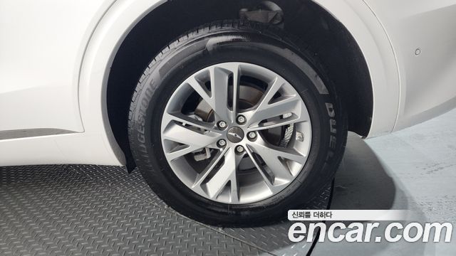 Genesis GV70 2.5T Gasoline AWD 2023 — фото 21
