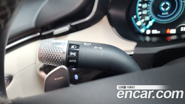 Genesis GV70 2.5T Gasoline AWD 2023 — фото 30