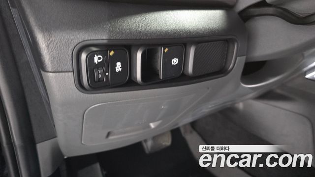 Kia Tasman 2.5T Gasoline 4WD Dynamic 2026 — фото 32
