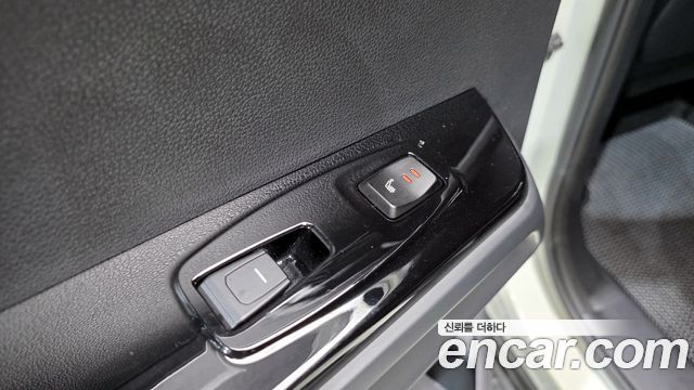 KG Mobility (SsangYong) Torres Gasoline 1.5 2WD T7 2023 — фото 28