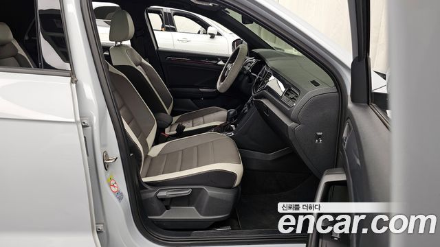 Volkswagen T-Roc 2.0 TDI Prestige 2021 — фото 11